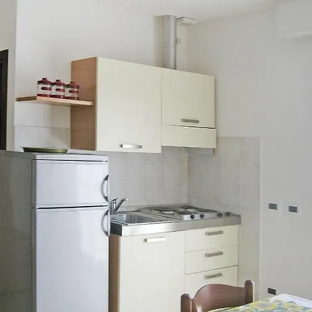 Lägenhet Cherie Borgo Verezzi Ili02232 Cyb Borgio Verezzi